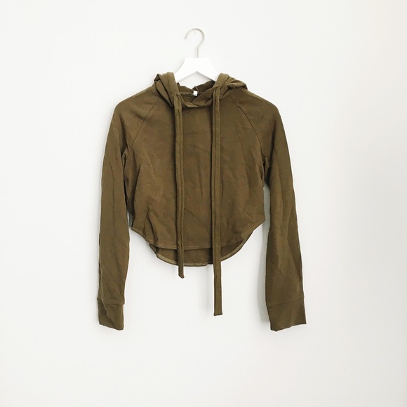 CLEARANCE ✨ Olive Green Cropped Hoodie - Picture 4 of 5